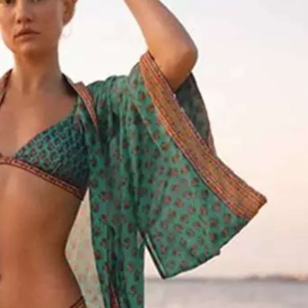 Beautiful desert sunset BoHo cover-up - Picture 7 of 8